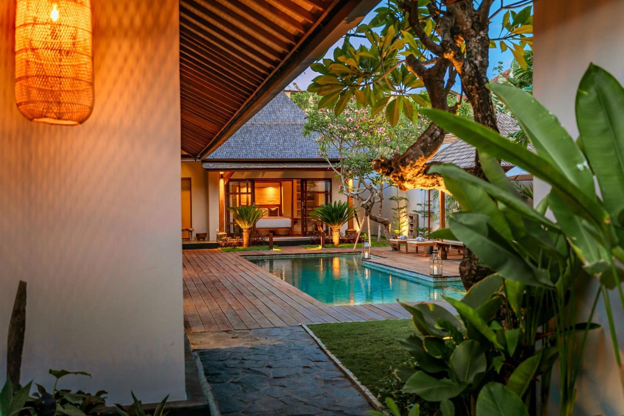 Zarrin Bali Luxury 3 Bedroom Villa Seminyak